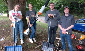 Develpoment IT team clear up day website