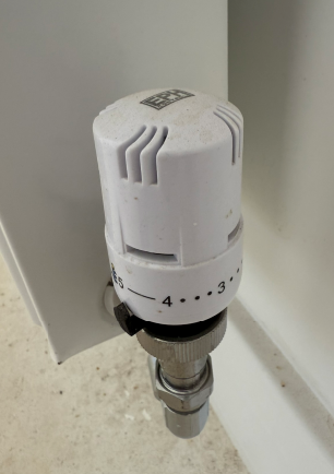 Radiator thermostat